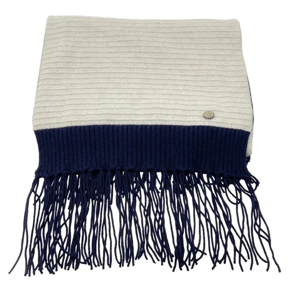 CHANEL SILVER / GREY / NAVY 2008 FRINGED CASHMERE KNIT SCARF - Picture 2 of 16